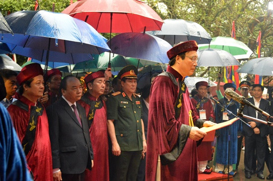 Chúc văn do lãn đạo tỉnh Phú Thọ đọc đã nêu bật công đức các Vua Hùng và các bậc tiền nhân đã có công dựng nước