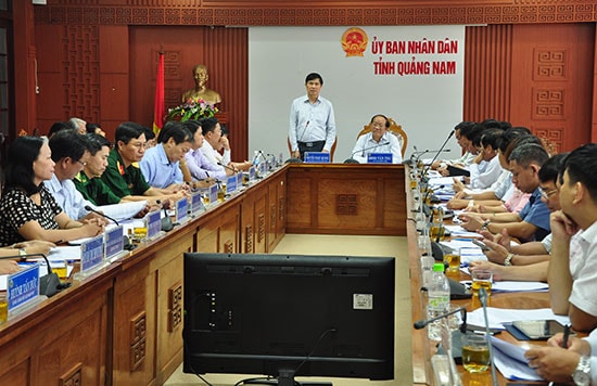 Quang cảnh phiên họp thường kỳ tháng 4.2018. Ảnh: N.Đ