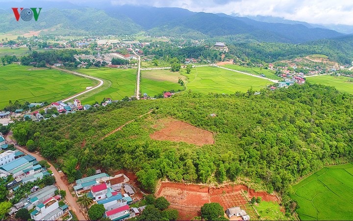 Di tích đồi Độc Lập thuộc phân khu Bắc của tập đoàn cứ điểm Điện Biên Phủ. Ngày nay vẫn được tu bổ, tôn tạo, gìn giữ các hạng mục di tích chính.