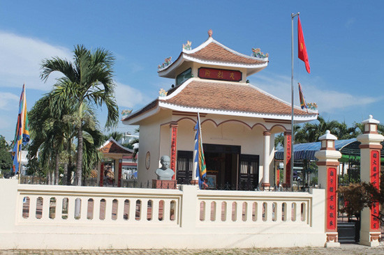 Đền thờ Trần Quý Cáp tại Nha Trang – nơi ông tuẫn nạn. Ảnh: T.L