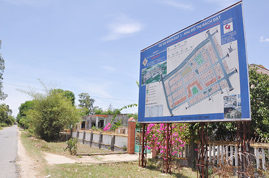 Bảng quy hoạch chi tiết khu đô thị Bách Đạt tại phường Điện Dương, thị xã Điện Bàn.Ảnh: HỮU PHÚC