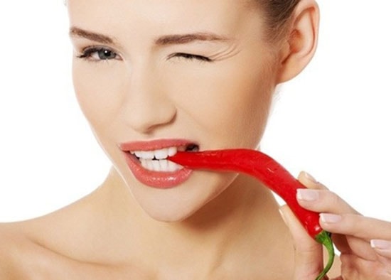 Chất Capsaicin trong trái ớt có khả năng hạn chế nguy cơ béo phì. Ảnh minh họa