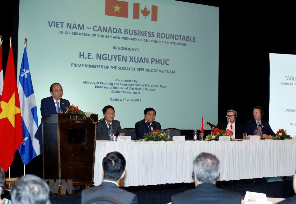 Thủ tướng Nguyễn Xuân Phúc phát biểu tại Tọa đàm Doanh nghiệp Việt Nam-Canada. (Ảnh: Thống Nhất/TTXVN)