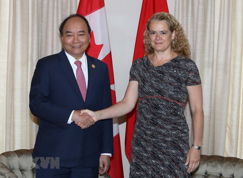 Thủ tướng Nguyễn Xuân Phúc gặp Toàn quyền Canada Julie Payette. (Ảnh: Thống Nhất/TTXVN)