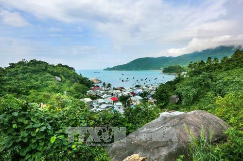 A corner of Cham Islands