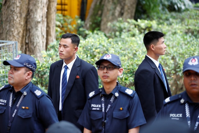 Singapore là chuyến công du xa nhất của ông Kim Jong-un kể từ khi lên lãnh đạo Triều Tiên kể từ cuối năm 2011. Giới chuyên gia cho rằng, vấn đề đảm bảo an ninh cho người đứng đầu Triều Tiên sẽ được quan tâm đặc biệt.