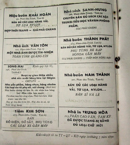 Trang quảng cáo cho một số nhà buôn ở Tam Kỳ vào tháng 7 năm 1970 trên một đặc san địa phương. Ảnh: PHÚ BÌNH