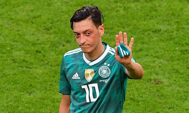 Mesut Ozil chính thức từ giã ĐT Đức hôm 22-7