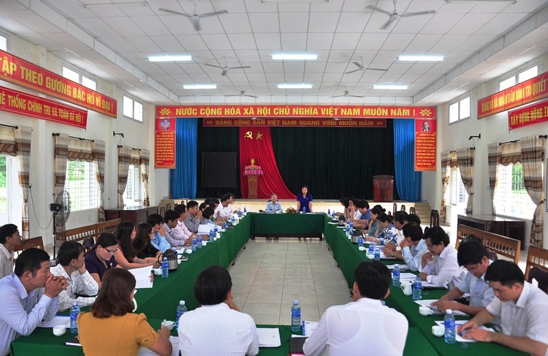 Quang cảnh buổi làm việc. Ảnh: VINH ANH