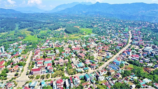 Thị trấn Lao Bảo bây giờ nhìn từ trên cao. Ảnh: TƯỜNG MINH