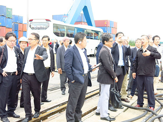  Japanese investors in a field trip to Quang Nam