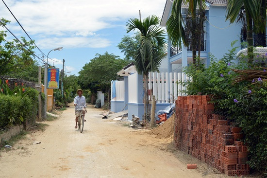 Cảnh quan làng quê Triêm Tây đang bị biến dạng bởi tốc độ bê tông hóa