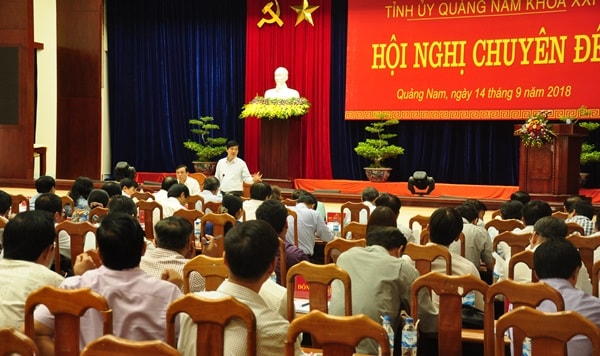 Quang cảnh hội nghị chuyên đề sáng 14.9. Ảnh: N.Đ