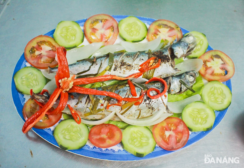 Cá nục hấp 