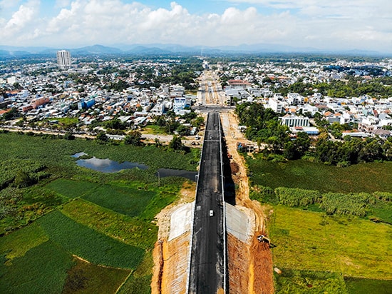 Tuyến đường kết nối không gian đông - tây thành phố.