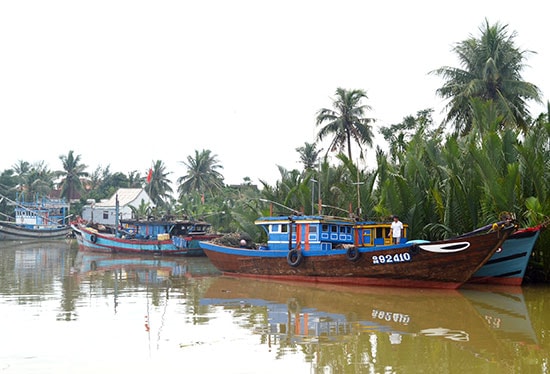 Khu neo đậu tàu cá Cửa Đại (TP.Hội An) đảm bảo neo đậu an toàn cho hơn 500 tàu cá công suất lớn. Ảnh: QUANG VIỆT