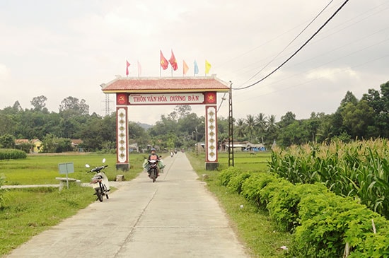 Chủ trương sắp xếp thôn, khối phố trên địa bàn huyện Phú Ninh cần có sự ủng hộ, đồng thuận từ nhân dân.Ảnh: V.C