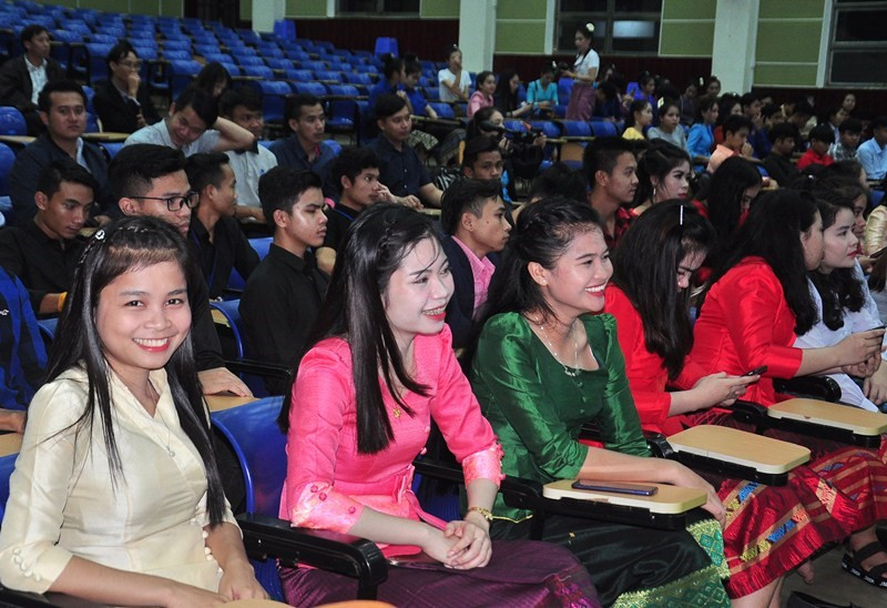 Lao students at the event.