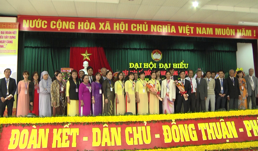 UBMTTQ Việt Nam phường Sơn Phong khóa XIII, nhiệm kỳ 2019-2024,  ra mắt đại hội (ảnh: Minh Anh)