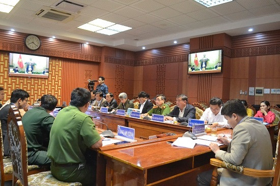 Lãnh đạo UBND tỉnh, Ban ATGT và các cơ quan thành viên Ban ATGT tỉnh dự tại điểm cầu Quảng Nam. Ảnh: CT