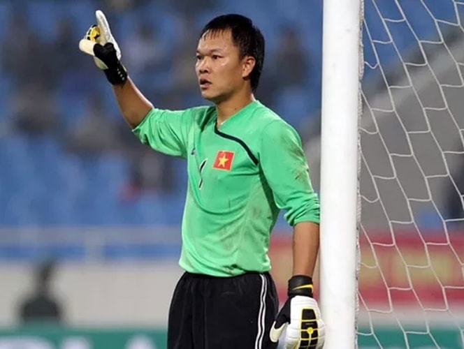 Thủ môn Dương Hồng Sơn