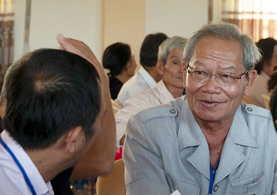 Ông Trần Ngọc Cảnh - Chủ tịch HĐH Quảng Nam - Đà Nẵng tại Bình Phước, người lưu giữ những câu chuyện của người Quảng nơi vùng đất đỏ miền Đông. Ảnh: XUÂN THỌ