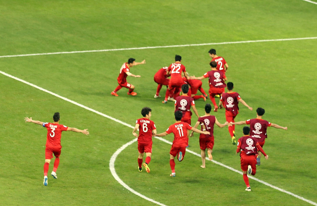 Đội tuyển Việt Nam lần thứ hai vào tứ kết Asian Cup