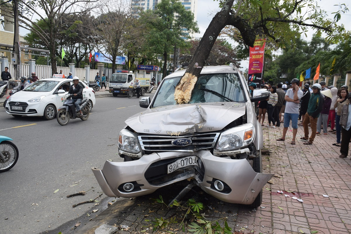 Hiện trường vụ tai nạn. Ảnh: THANH THẮNG