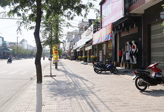 Tuyến đường Phan Châu Trinh được công nhận tuyến phố văn minh đô thị năm 2018. Ảnh: V.L