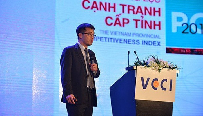 Ông Đậu Anh Tuấn, Trưởng ban Pháp chế VCCI công bố báo cáo PCI sáng 28/3
