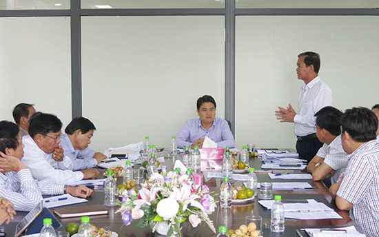 UBND tỉnh tiếp doanh nghiệp định kỳ để ghi nhận, tháo gỡ khó khăn cho doanh nghiệp. Đây là một trong những kênh hữu hiệu góp phần nâng cao năng lực cạnh tranh của Quảng Nam.