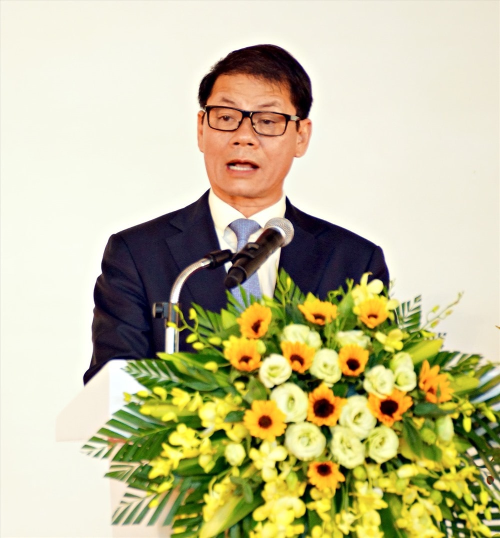 THACO’s Chairman Tran Ba Duong gives his speech at the event