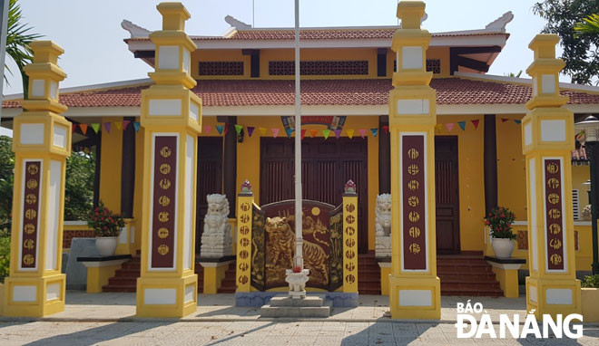 Với mức đầu tư gần 3 tỷ đồng bằng ngân sách thành phố, Lăng Ông có diện mạo mới khang trang.