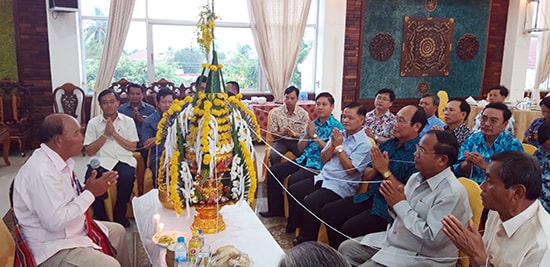 Quang Nam leaders in Sekong province