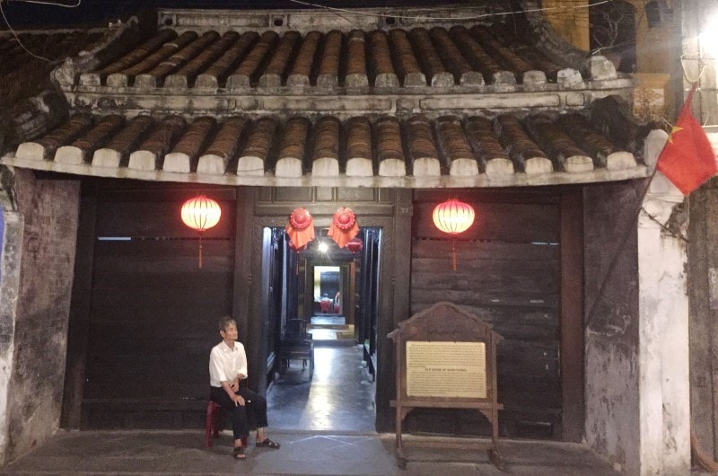 Quan Thang ancient house, one of the must-see destinations in Hoi An, is over 150 years old. 