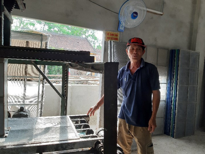 Modern equipment in Anh’s factory.