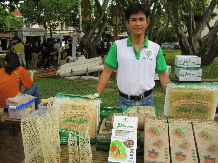 Duong Ngoc Anh and his cassava noodles.