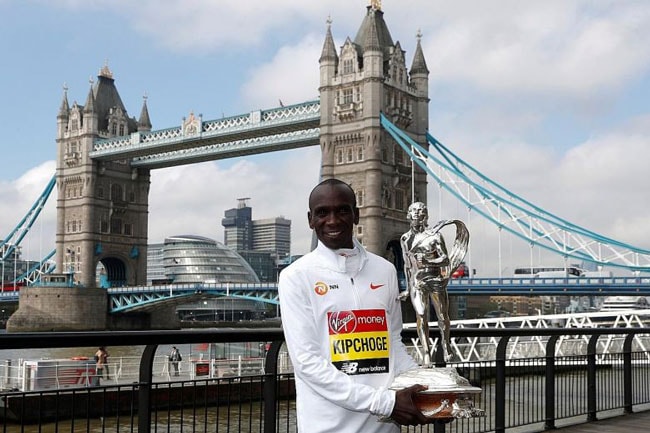 Eliud Kipchoge vô địch maraton Luân Đôn 2019.