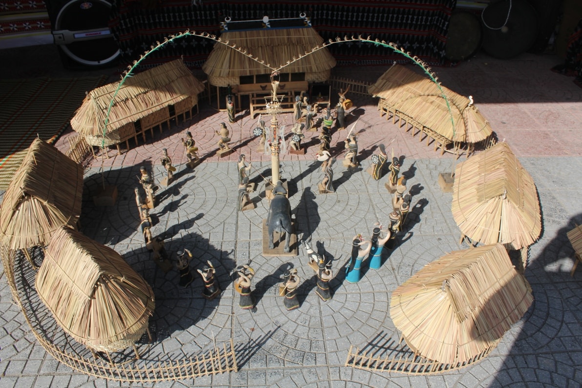 The model of Co Tu traditional village