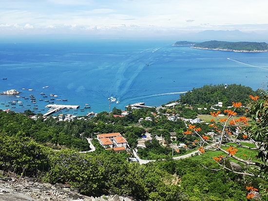 Cham Islands. 