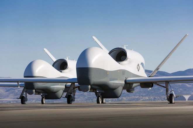 Máy bay bị bắn rơi là MQ-4C Triton của Hải quân Mỹ.                  Ảnh: Reuters