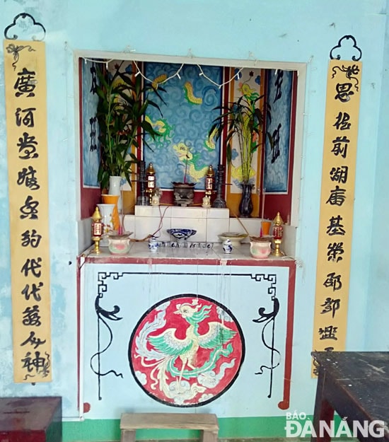 Trong lăng thờ Bà Hà Quảng hiện nay. Ảnh: T.K.V