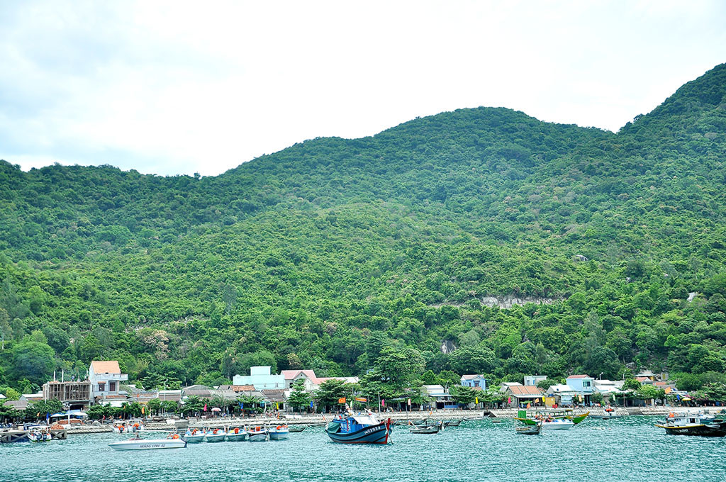 Cham Islands.