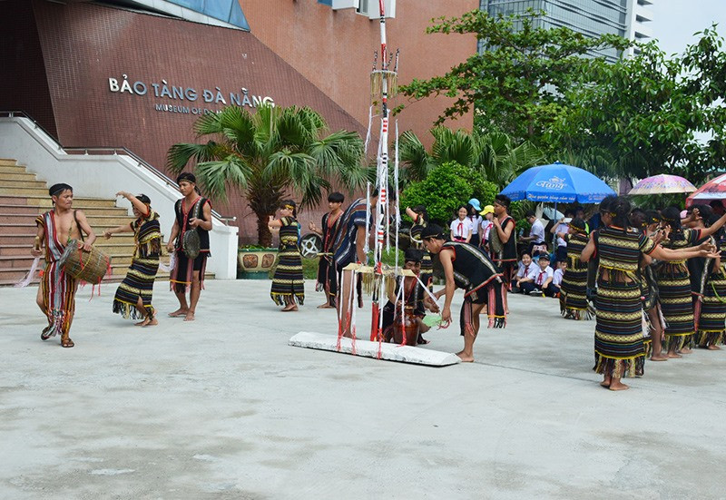 Hoạt động quảng bá văn hóa, du lịch Quảng Nam tại Đà Nẵng. Ảnh: Q.T