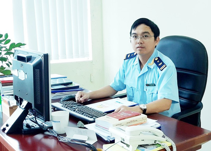 Anh Lê Quang Thắng - Phó Đội trưởng Đội kiểm soát Hải quan tỉnh. Ảnh: A.Đ