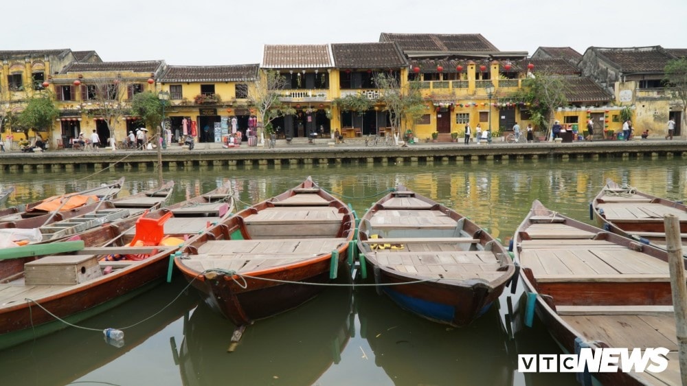 Hoi An ancient houses.