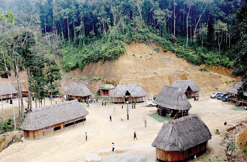 Làng du lịch sinh thái Pơmu, xã A Xan, huyện Tây Giang.