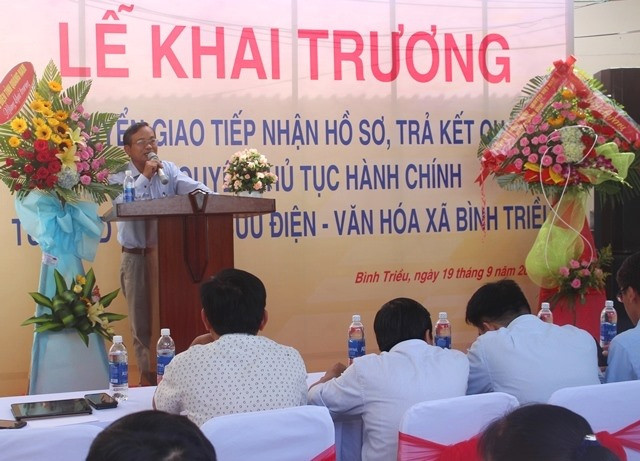 Ông Võ Văn Thơ - Phó Giám đốc Sở TT&TT phát biểu tại lễ ký kết. Ảnh: HOÀNG LIÊN
