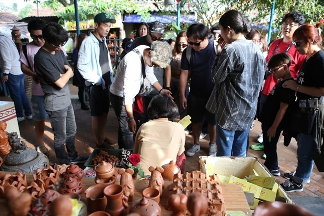 Pottery products from Thanh Ha were major commodities exchanged with businessmen from Japan, China and Europe in the 17th century. Photo: CAND