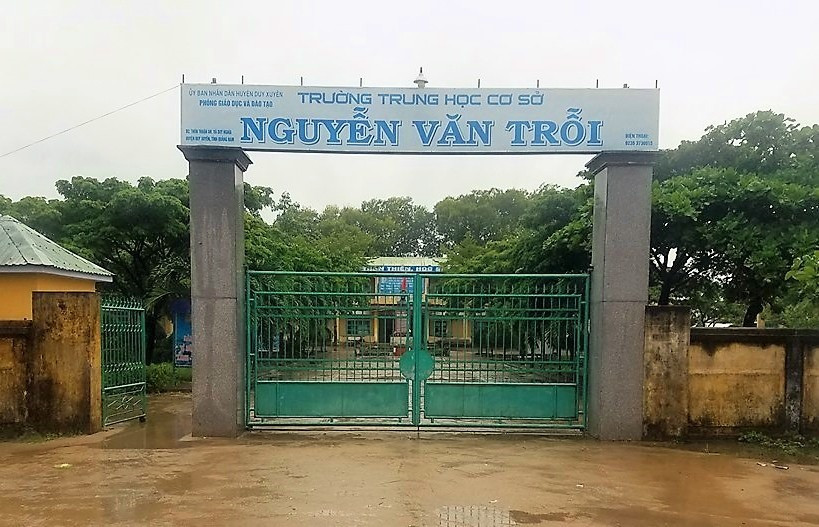 Trường THCS Nguyễn Văn Trỗi (xã Duy Nghĩa) - nơi có học sinh nghi ngờ mắc bệnh bạch hầu. Ảnh: Q.T